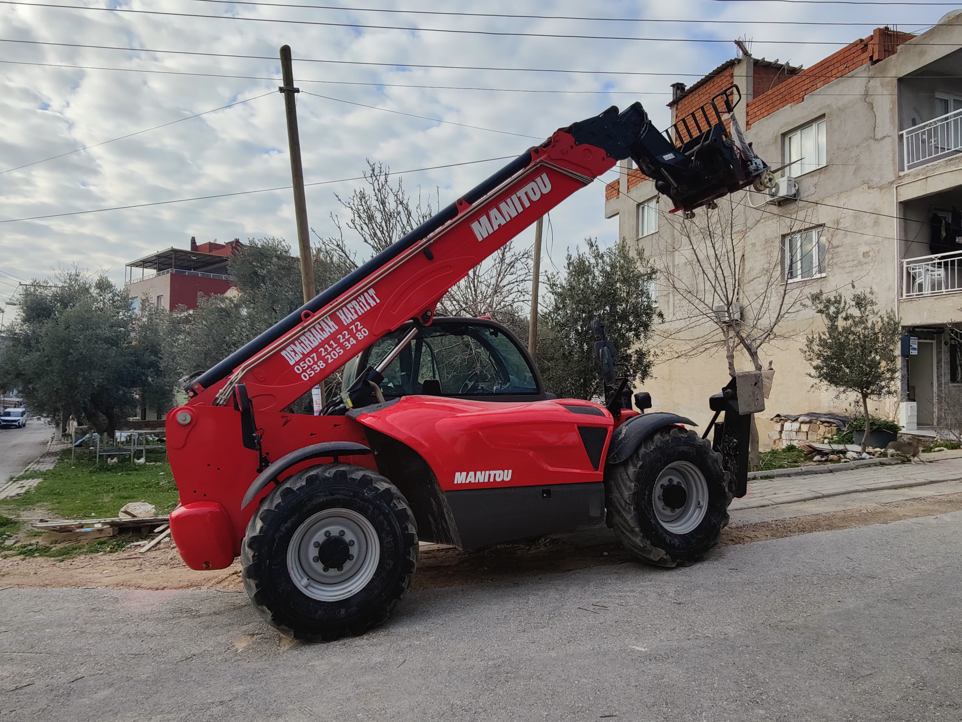 İzmir Manitou kiralama şantiye görüntüsü 3